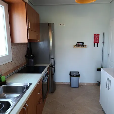 Agi's Apartamento Alykes Potamou
