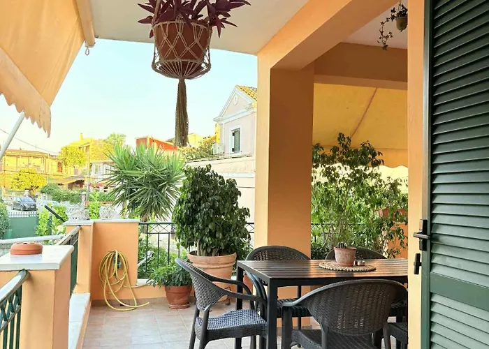 Apartament Agi's *